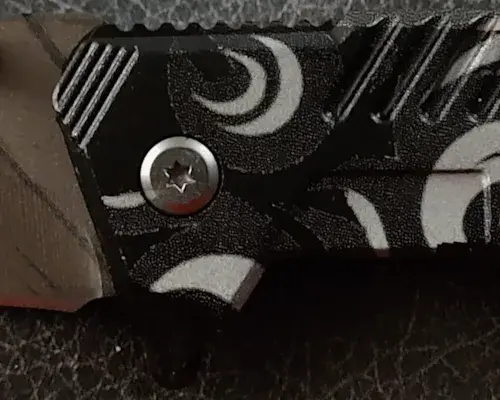 Flip-Open Knives (Standard) image