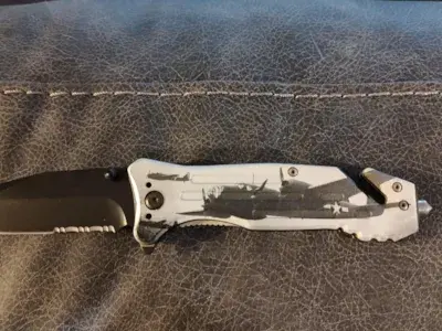 Old Bomber / Modern Fighter Deluxe Knife image