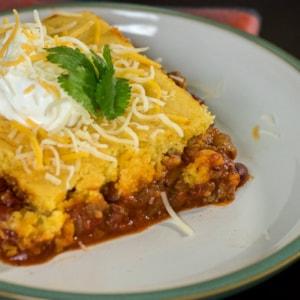chili-cornbread-casserole