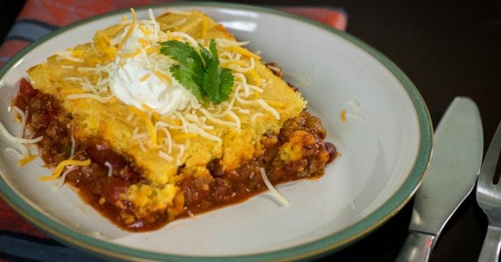chili-cornbread-casserole