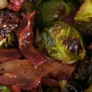maple-roasted-brussel-sprouts-with-bacon