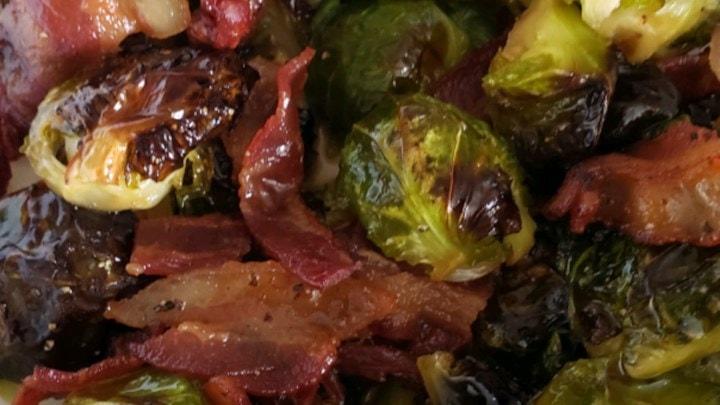 maple-roasted-brussel-sprouts-with-bacon
