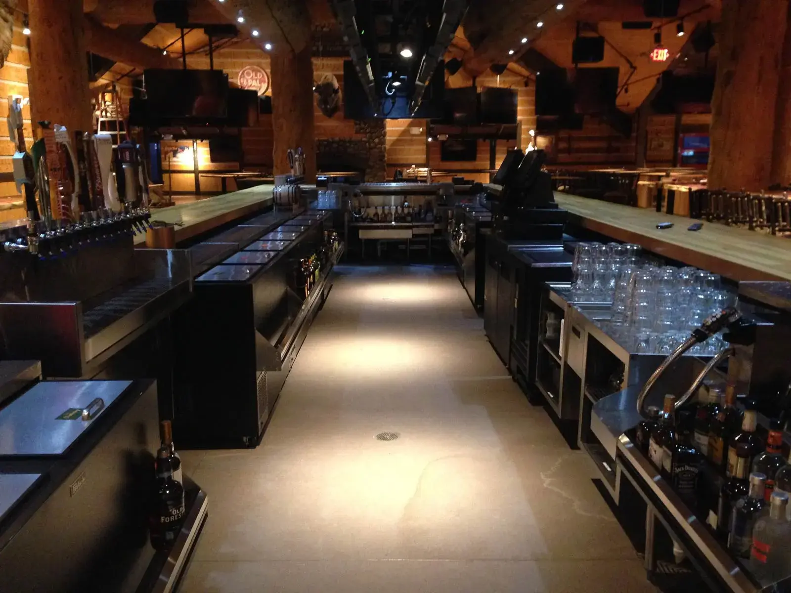 Twin-Peaks-Bar-Project-Indianapolis3