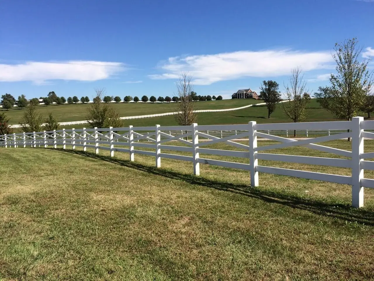 Countryside White Picket Fence