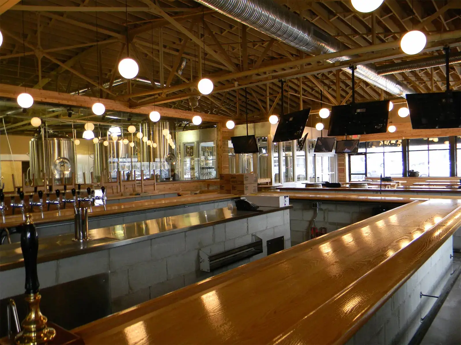 Thr3e-Wise-Men-Brewing-Restaurant-Project