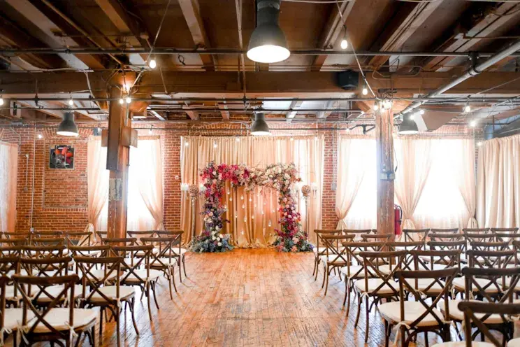 heirloom-wedding-ceremony-space heirloom-wedding-ceremony-space