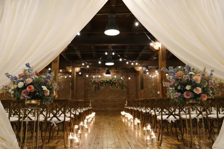 wedding-ceremony-heirloom-crystal-downtown-indianapolis