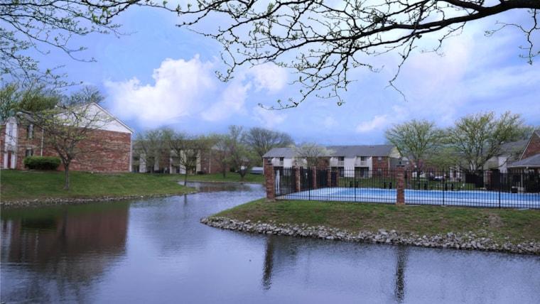 178 amenities backing water