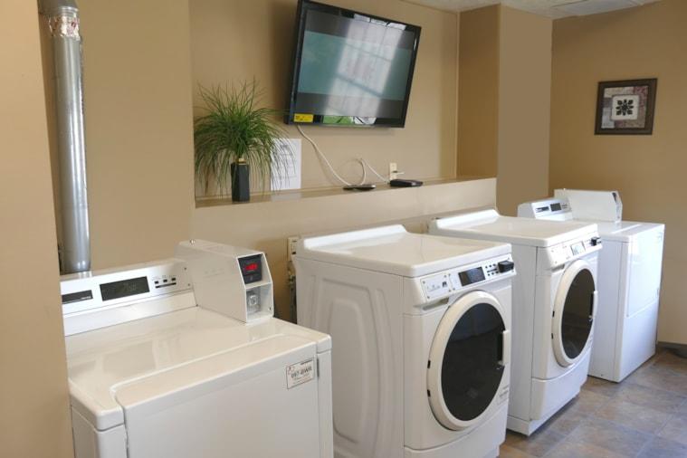 645 Laundry