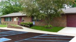253 Leasing Office