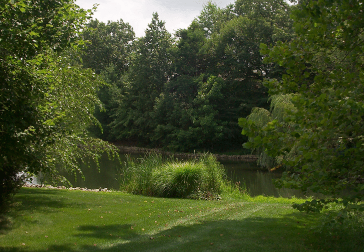 Eastlake Woods Apartments | Columbus, Indiana